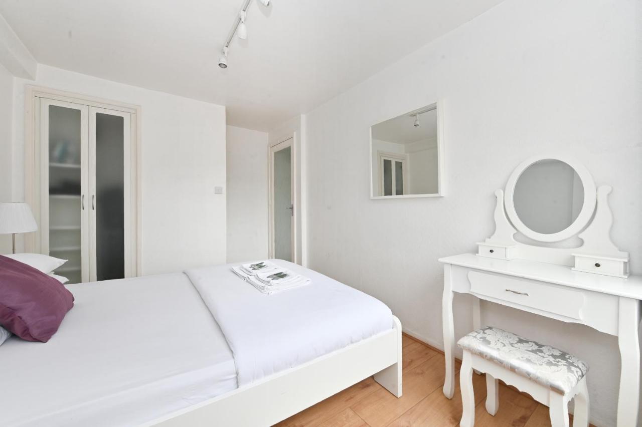 Oxford Street & Carnaby - Soho Abode Apartments Лондон Екстер'єр фото